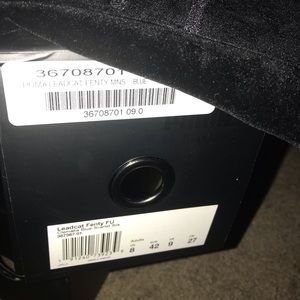 Rihanna - Fenty puma FU slides